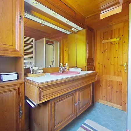 Le Dahu, Chalet